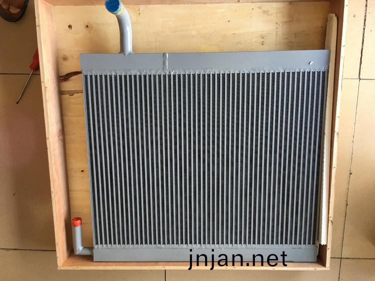 SH120A1液(ye)壓油散(san)熱(re)器