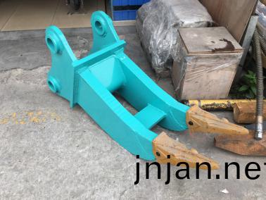 雙齒鬆土器