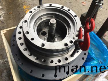 DH220-5行(xing)走牙箱