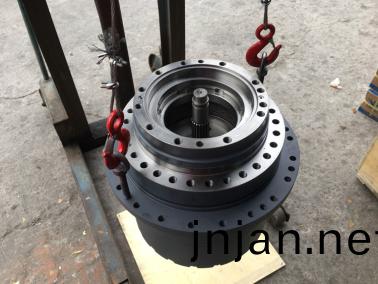 DH220-5行(xing)走(zou)牙箱