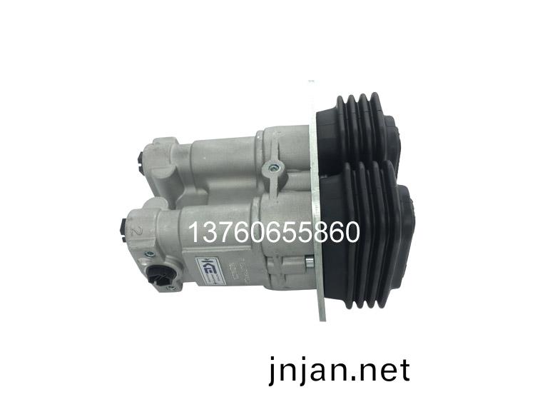 SY215-8 腳(jiao)踏(ta)閥(fa)總成(cheng)