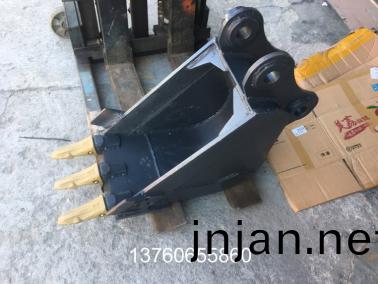 SY60包(bao)邊(bian)350挖(wa)鬭(dou)