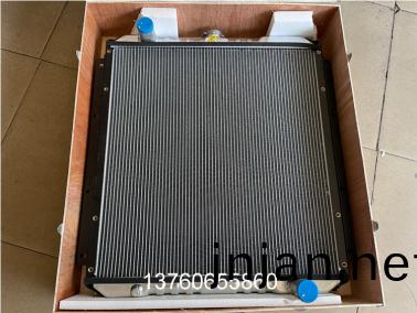 EX120-5挖(wa)掘(jue)機水箱