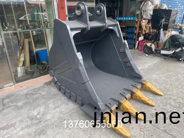 CAT325 1.3方(fang)巗石挖(wa)鬭